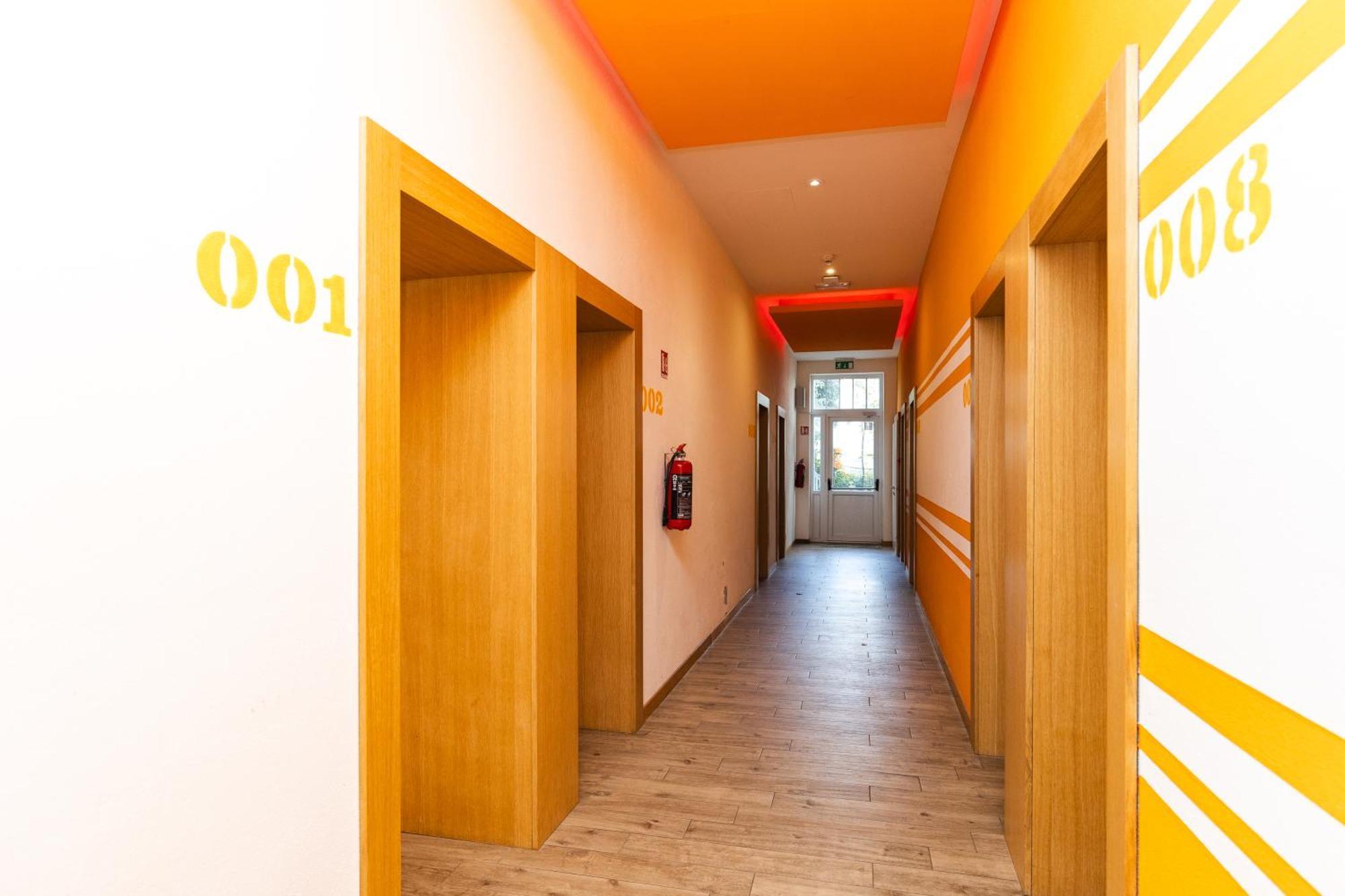 Hostel Link ลอฟราน ภายนอก รูปภาพ